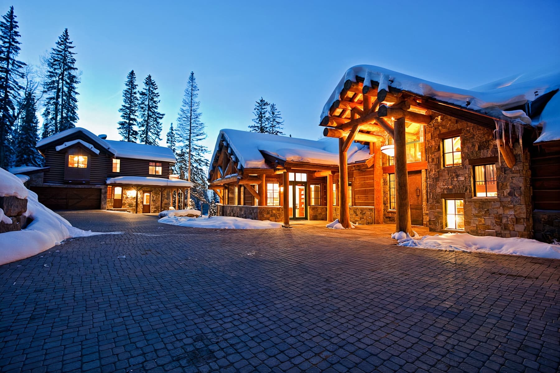 Autumn Ridge exterior — custom alpine home by Osborne Builders, Telluride, CO